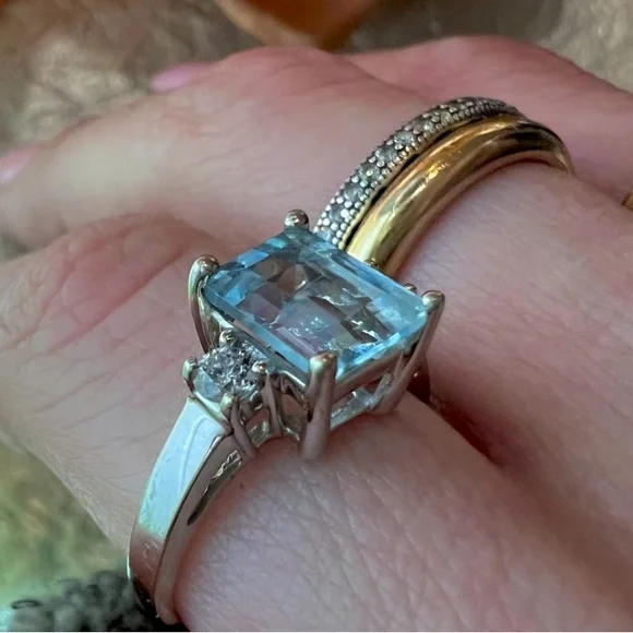 ❌SOLD❌ Vintage Aquamarine Diamond Ring Solid 14K Gold White Gold Emerald cut - Picture 6 of 17